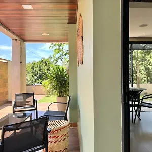 Ao Mar, Jardim E Em Cabecudas Oka-real Casa de Férias